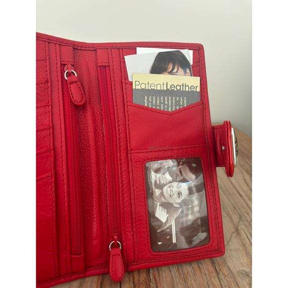 Vintage Brighton Red Patent Leather Wallet NWOT - Picture 6 of 6